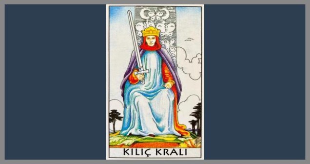 Kılıç Kralı Tarot Aşk, Kariyer ve Para Anlamı