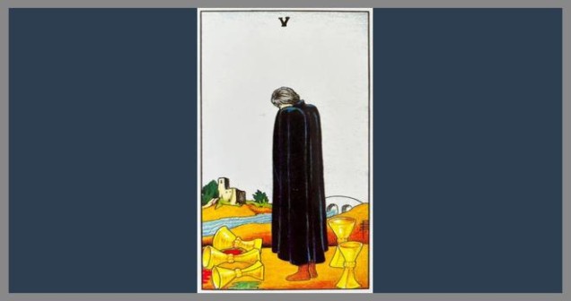 Kupa Beşlisi Tarot Aşk, Kariyer ve Para Anlamı